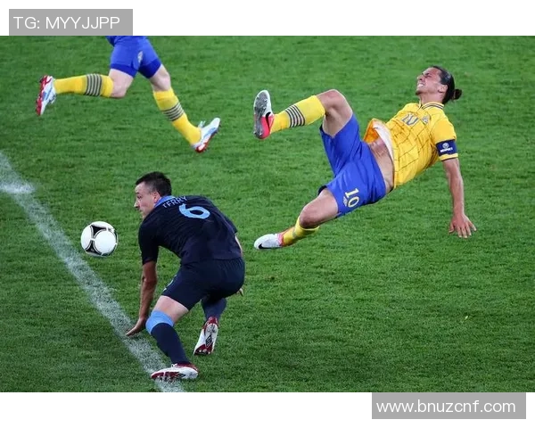 卡通足球明星伊布的传奇旅程与精彩瞬间揭秘